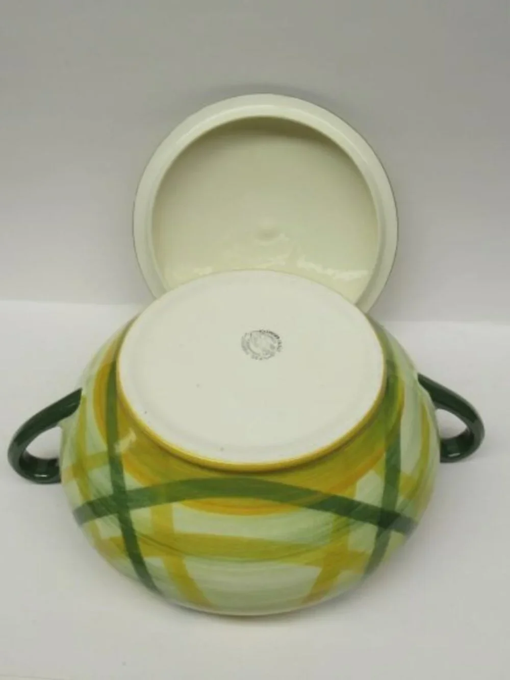 Metlox Vernonware GINGHAM 7 3/4 Inch Two-Handled Covered Serving Bowl U.S.A.